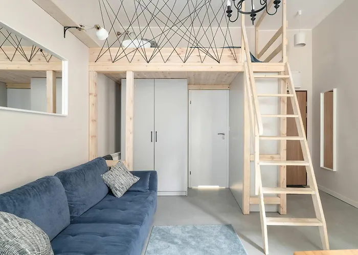 Cosy With Mezzanine In Close To The Old Market Square By Renters Appartement Poznań