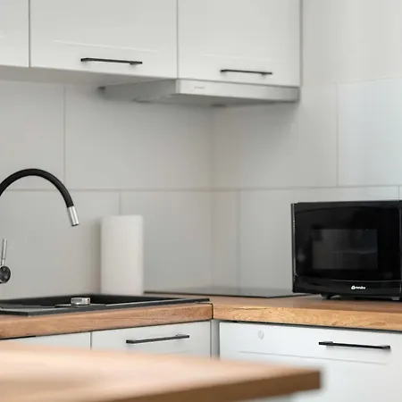 Cosy With Mezzanine In Close To The Old Market Square By Renters *