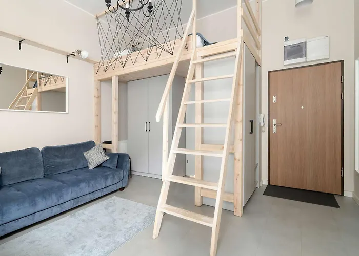 Cosy With Mezzanine In Close To The Old Market Square By Renters Apartamento