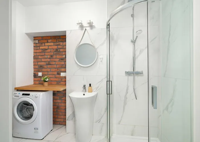 Cosy With Mezzanine In Close To The Old Market Square By Renters * Poznan